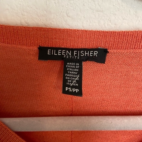 Eileen Fisher V Neck Box Top Merino Wool - Picture 4 of 5